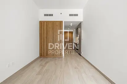 Prime Unit | Outstanding Amenities | Best Deal