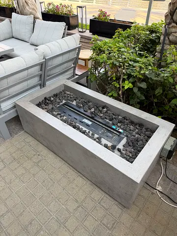 Modern outdoor smoke effect table