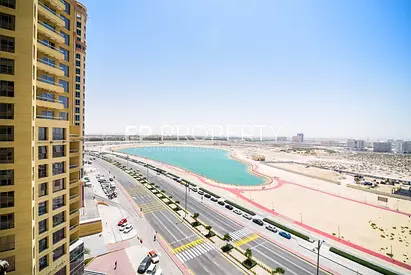 Lake View | Flexible Payments | Near City Center
