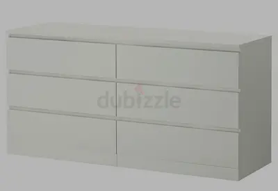 White 6-Drawer Dresser / Chest of Drawers - Good Condition