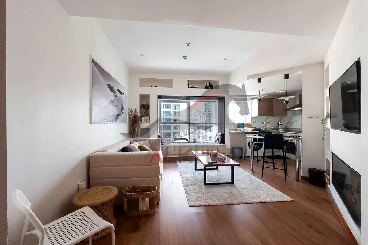 2 Bed | Furnished Upgraded | Easy Viewing | Near Metro
