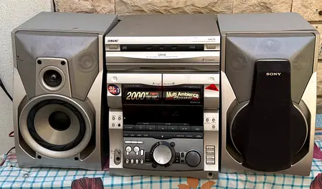 Sony Mini Hi-Fi Stereo System with Speakers - Working Condition