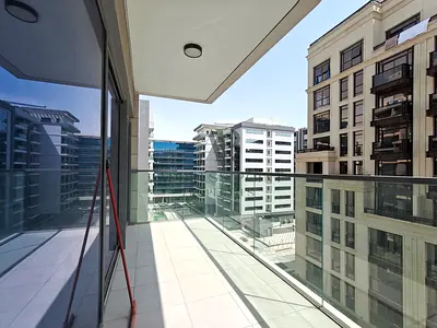 Vacant | Ready to Move | Premium Community