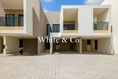 Wadi River | Duplex | Close to Amenities
