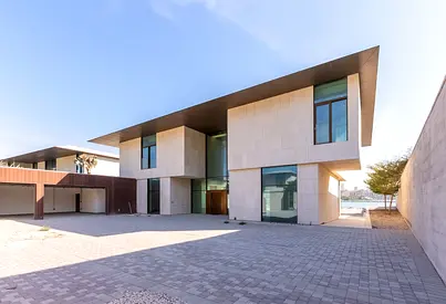 Bulgari Mansion | Prime Waterfront | Skyline Views