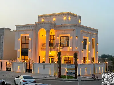 فيلا كلاسيكية بالحليو، طابقين وروف، 6 غرف ومسبح فاخر