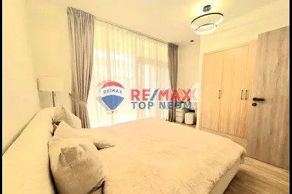 VACANT - TOWNHOUSE - FURNISHED