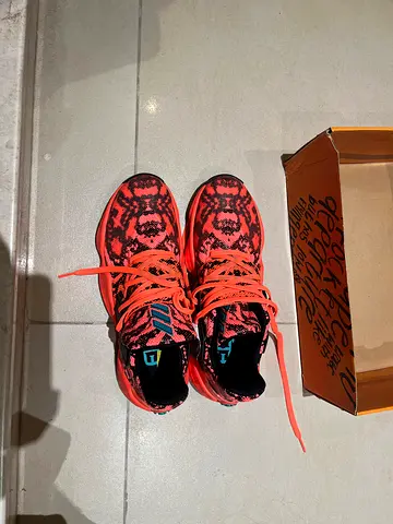 Harden Vol.4 Basketball Shoes — US 13 — Brand new