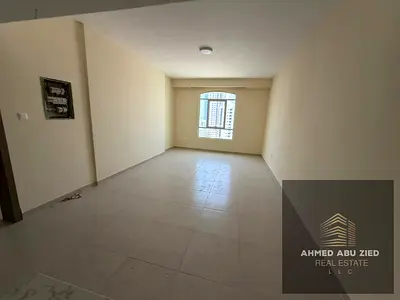 A room and a hall with a sea view on Ajman Corniche, 2 bathrooms, an American kitchen, and free par