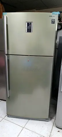 Samsung Top Freezer Refrigerator - 2-Door, Silver, Good Working Condition