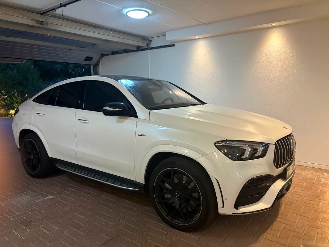 Mercedes-Benz GLE Coupe 2023 — photo 1 of 11
