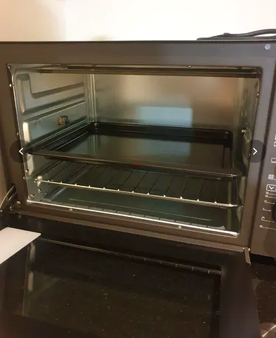 Electric Oven With Rotisserie - Excellent condition