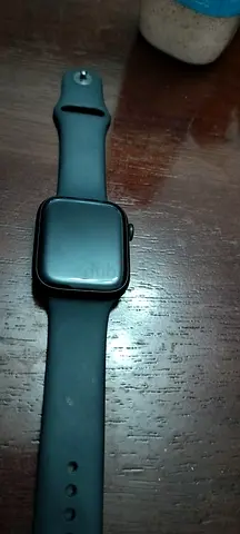 Used Apple Watch-style Smartwatch with Black Sport Band (Good Condition)