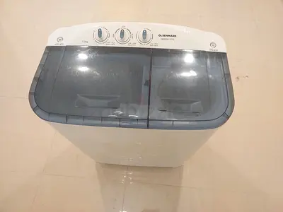 Twin-tub 7kg Semi-Automatic Washing Machine - Good Working Condition. Brand: Olsenmark.