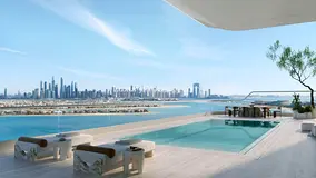 4 bed Duplex with Palm Views | Private Pool