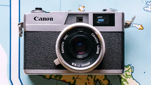 Canon Canonet 28 35mm Film Camera with Canon Lens 2.8 40mm
