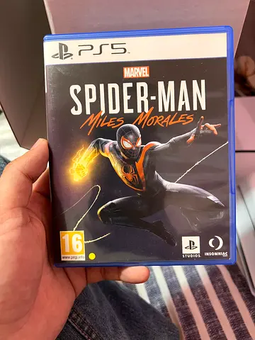 Spider man miles morales ps5 cd