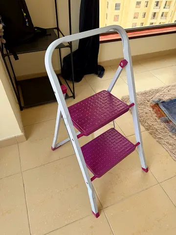 Mini step ladder