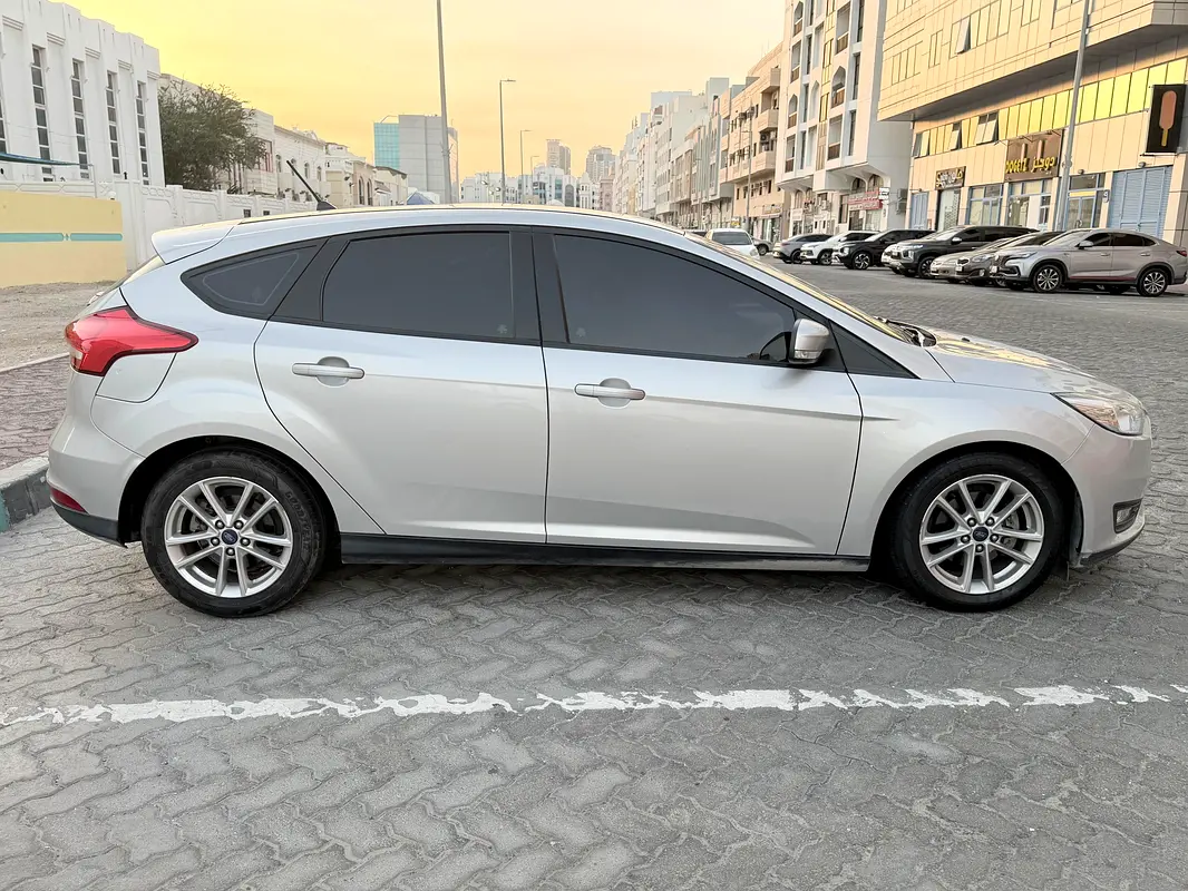 Ford Focus 2018 — photo 1 of 13