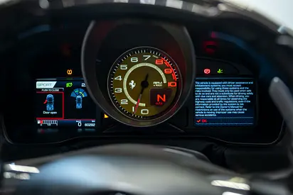 2021 Ferrari F8 SPIDER 照片 10
