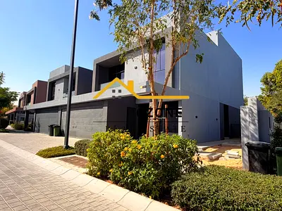 HOT INVESTOR DEAL | Spacious 4BR+ Majlis room +Terrace Standalone Villa | Freehoold | all mastrooms
