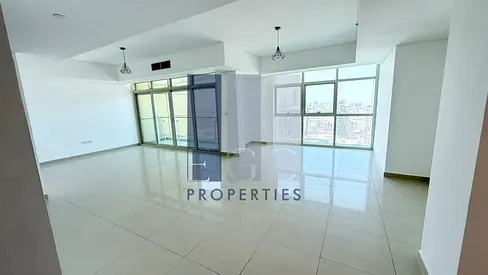 Vacant 3 Bhk + Maid | Spacious Layout | Central View | Modern Family Living