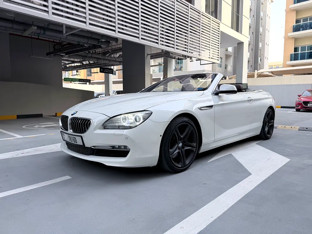 BMW 6-Series 2011 — photo 1 of 19