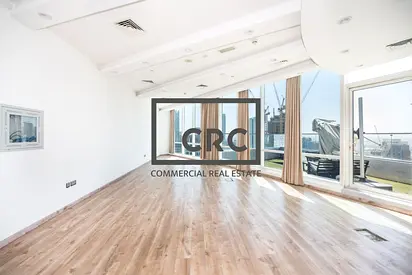 PRIME LOCATION | AMAZING VIEW | EXCELLENT FITTED OFFICE | DMCC LICENSE