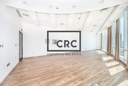 PRIME LOCATION | AMAZING VIEW | EXCELLENT FITTED OFFICE | DMCC LICENSE