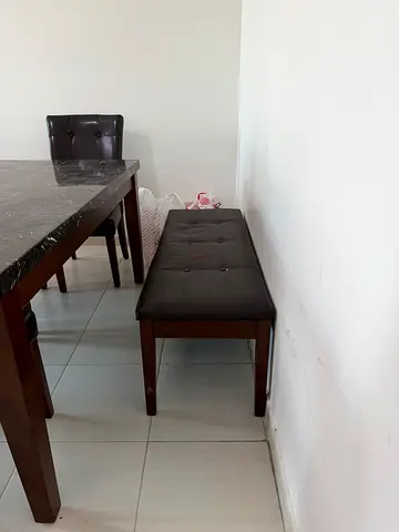 Dining table with 4 tufted leather chairs - dark wood