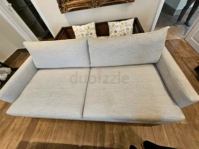 Cratebarrel 5 seater sofa