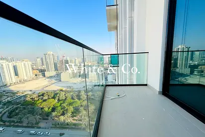 Vacant Soon | Park View | Huge Bathroom