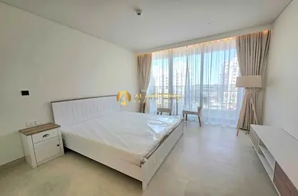Fully Furnished | Spacious Unit | Community View