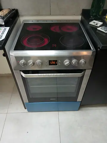 Beko four Burner Cooker electric ceramic 60cm