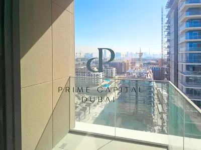 2 Bedroom | Mid Floor | Waterfront Community