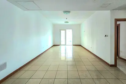 Vacant | Unfurnished | Partial Sea Views