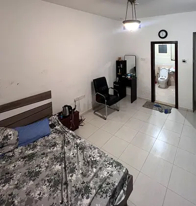Master bedroom wth attached bathroom al nahda sharjah 2300 All inclusive ( Baqer Mohebi Building)