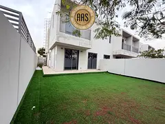 Luxurious corner 3bhk with big backyard amazing view ready to move hot offer