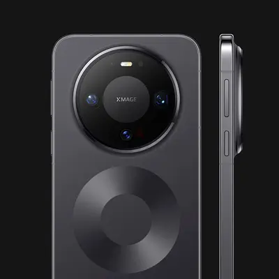 Like-new Nothing Phone (stylish black, circular camera design)