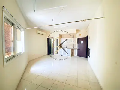 Lavish Studio Flat | With Split AC | Full Family Building || Nearby Bus Station |