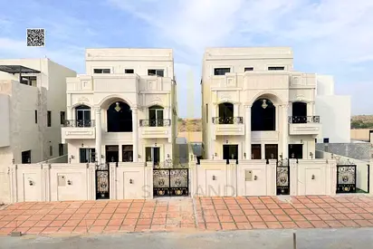 Luxury villa, prime location, freehold ownership, registration fees included, negotiable