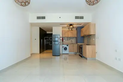 Prime Location | Kitchen Equipped | Vacant soon!