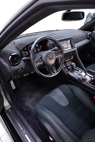صورة 5 لـ 2024 Nissan GT-R