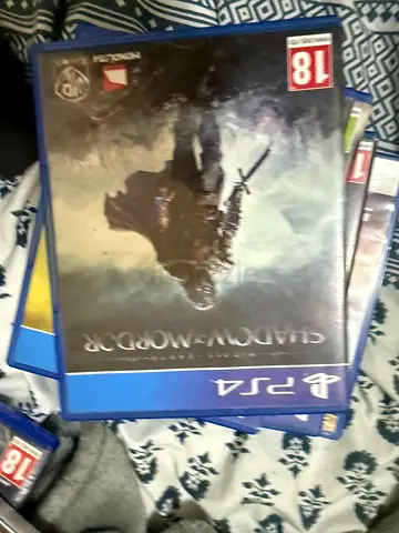 PlayStation 4 game cases (Shadow of Mordor and others) - used
