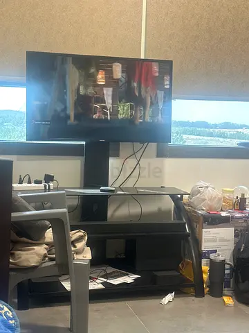 43 inch LED TV on stand with media console - good working condition with tv stand and home theater