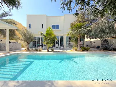HIGH END VILLA | EXTENDED | 5 BEDROOMS | PRIVATE