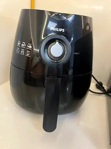 Compact Black Air Fryer with Removable Basket