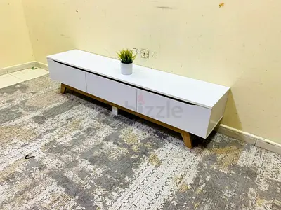 Low White TV Cabinet / Media Console with Drawers