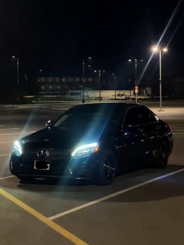 Mercedes-Benz C-Class 2019 — photo 1 of 18