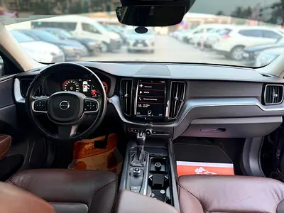 صورة 9 لـ 2020 Volvo XC60